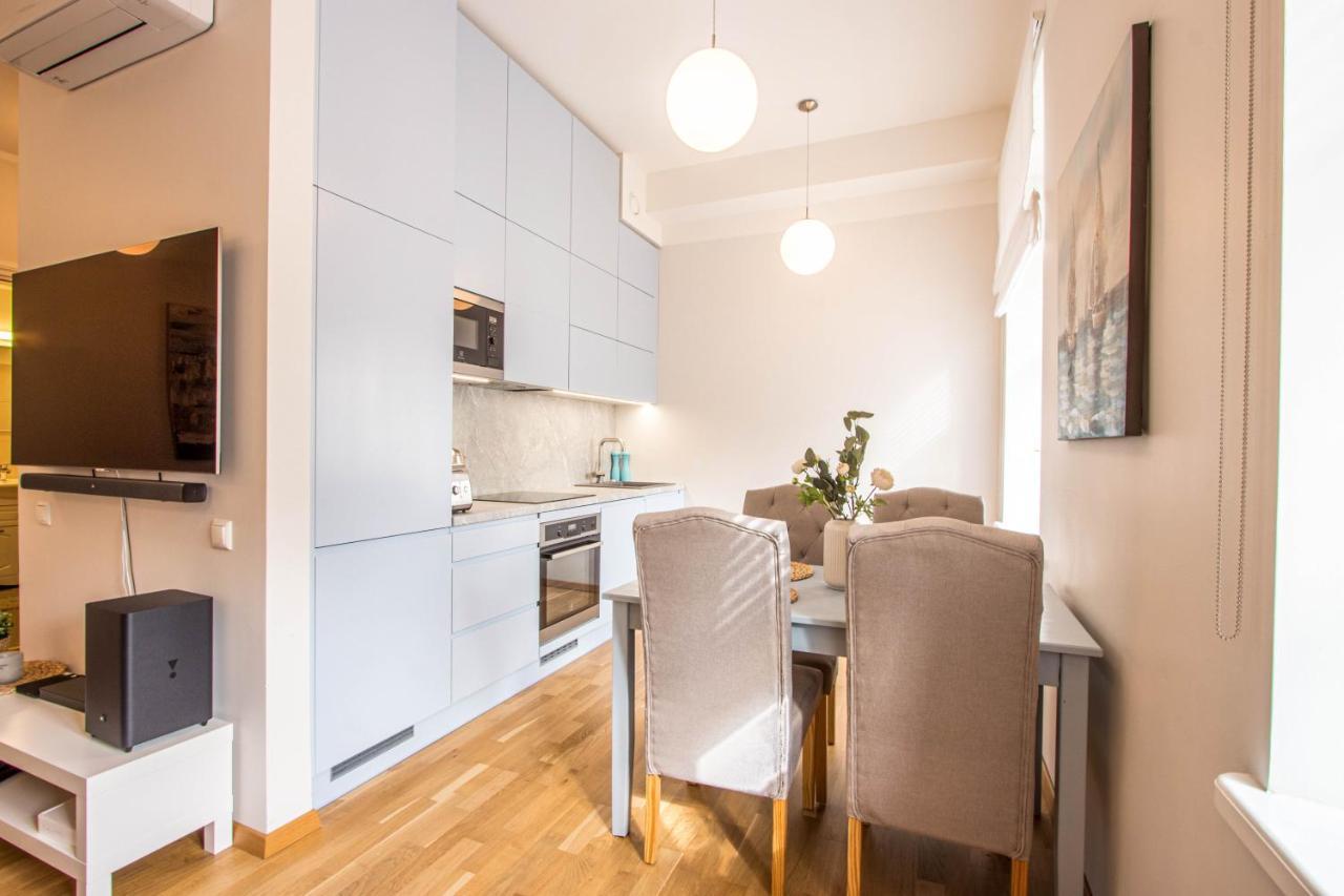 Lossi 32 Cozy Apartment Тарту Экстерьер фото